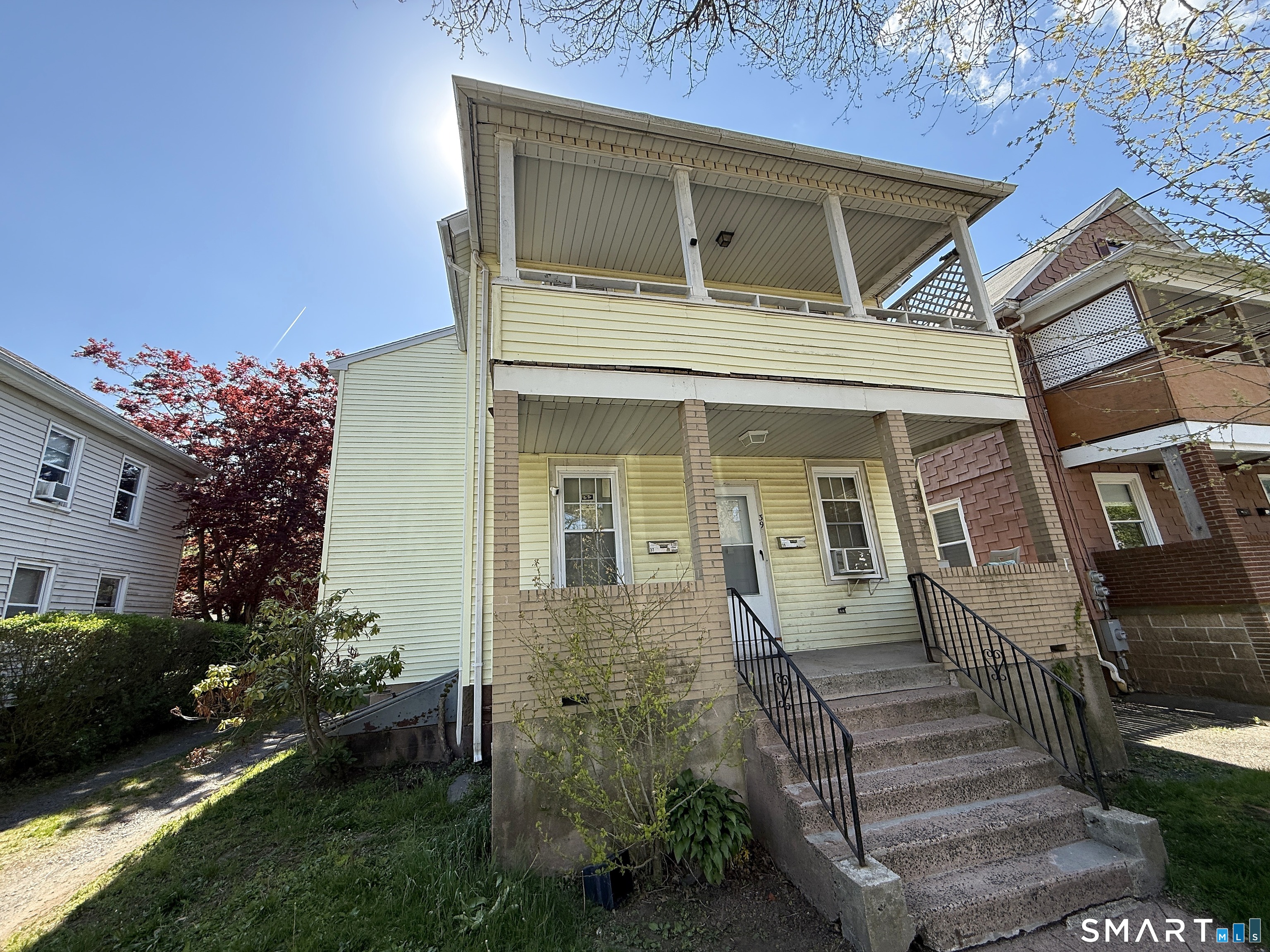 37-39 Hotchkiss Street Middletown CT 06457