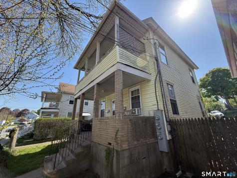 37-39 Hotchkiss Street Middletown CT 06457