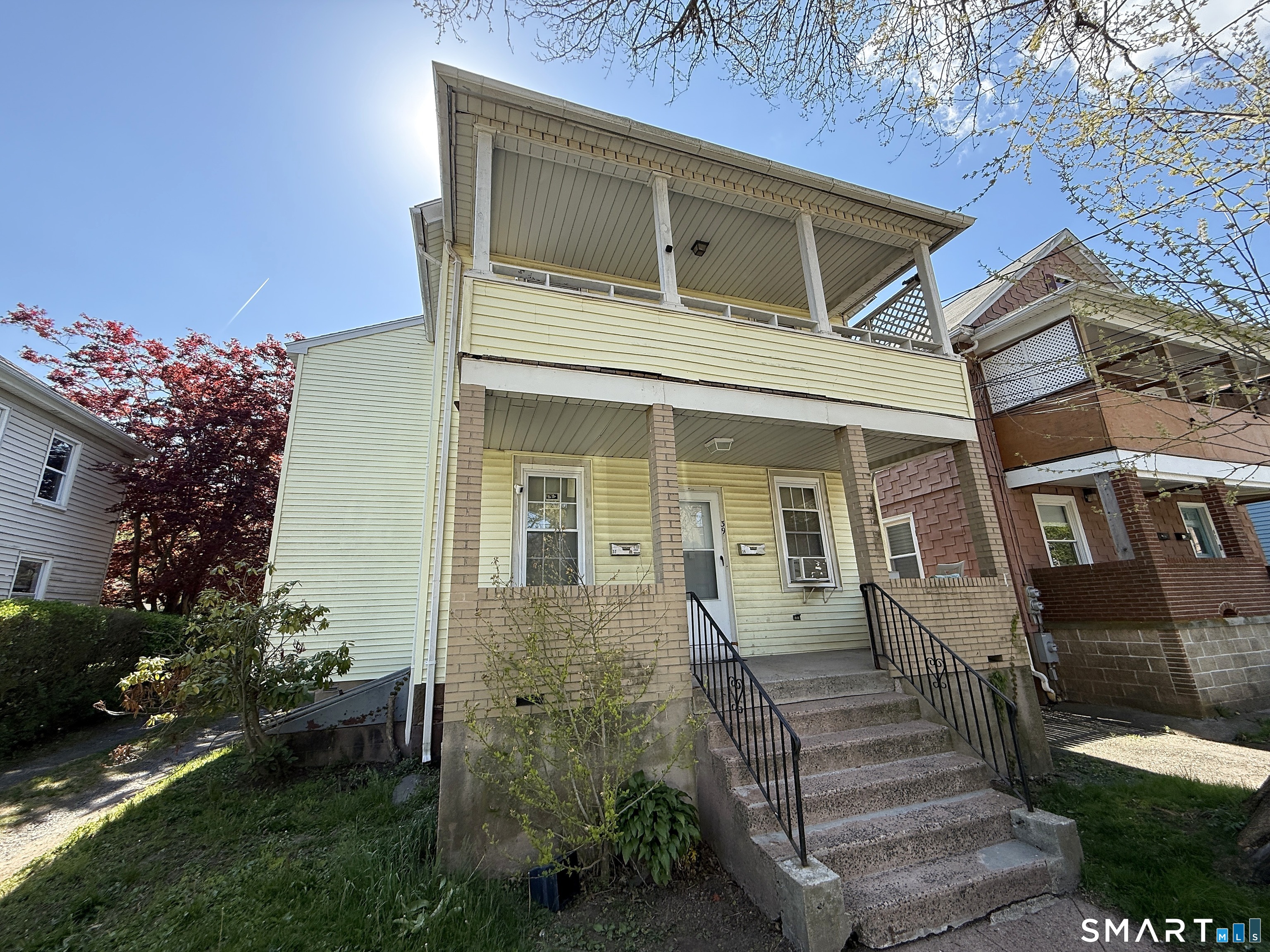 37-39 Hotchkiss Street Middletown CT 06457