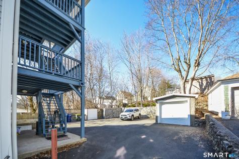 81 Myrtle Avenue Ansonia CT 06401