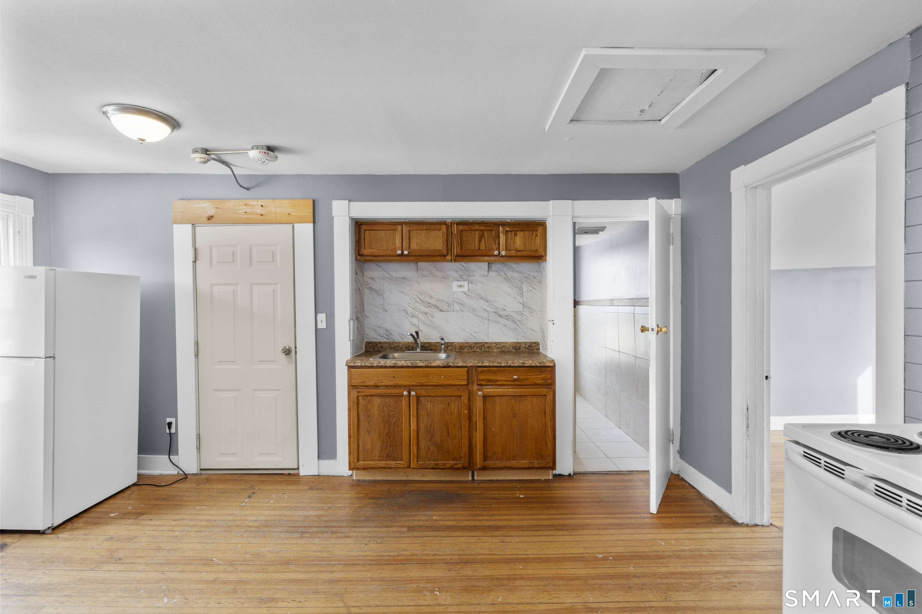 484 Church Street New Britain CT 06051