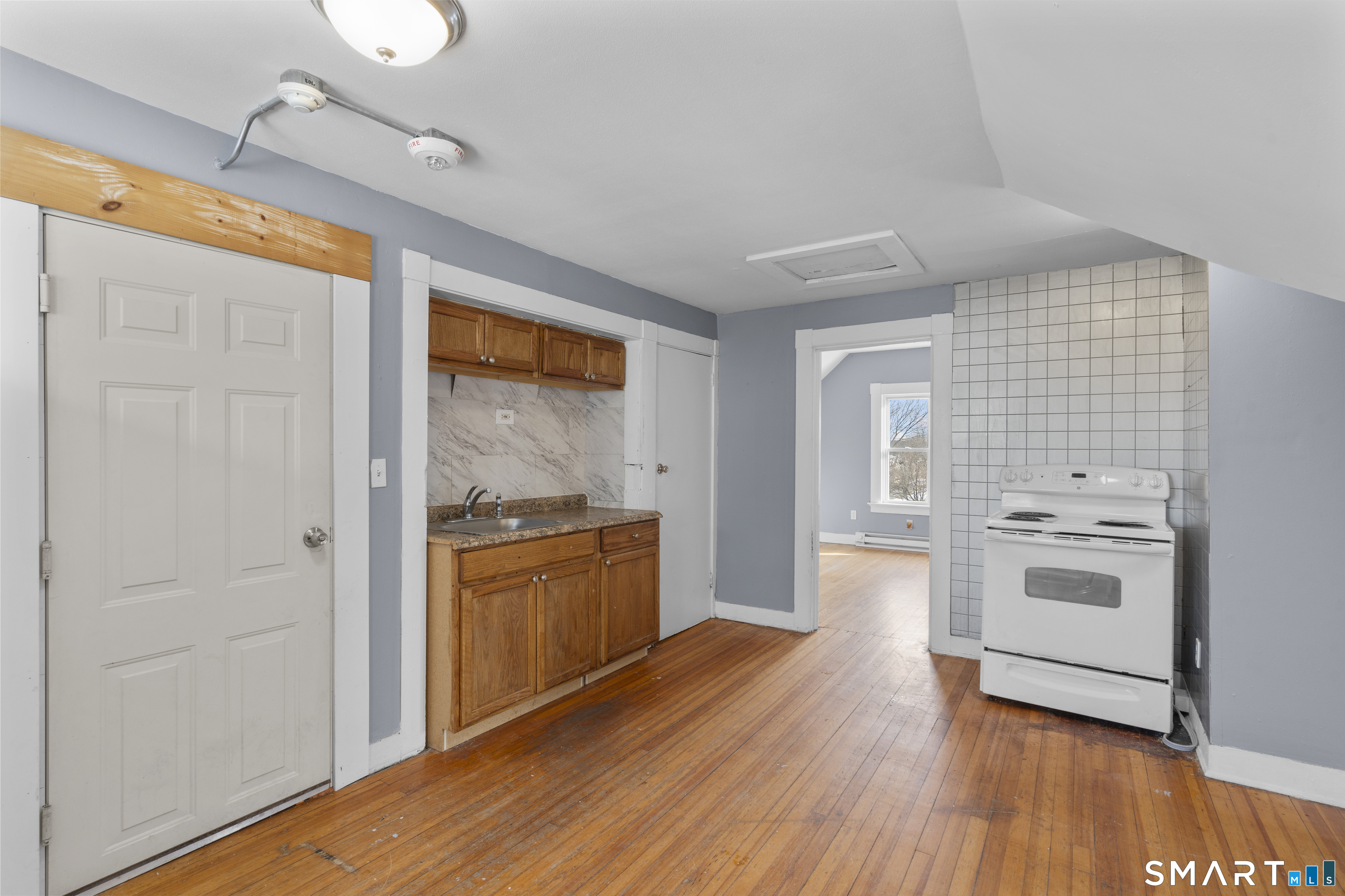 484 Church Street New Britain CT 06051