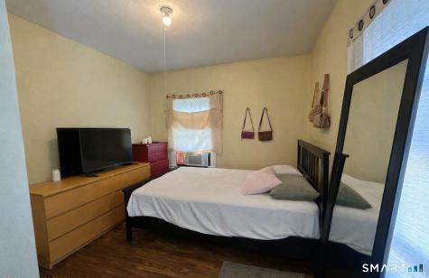125 Willow Street Meriden CT 06450