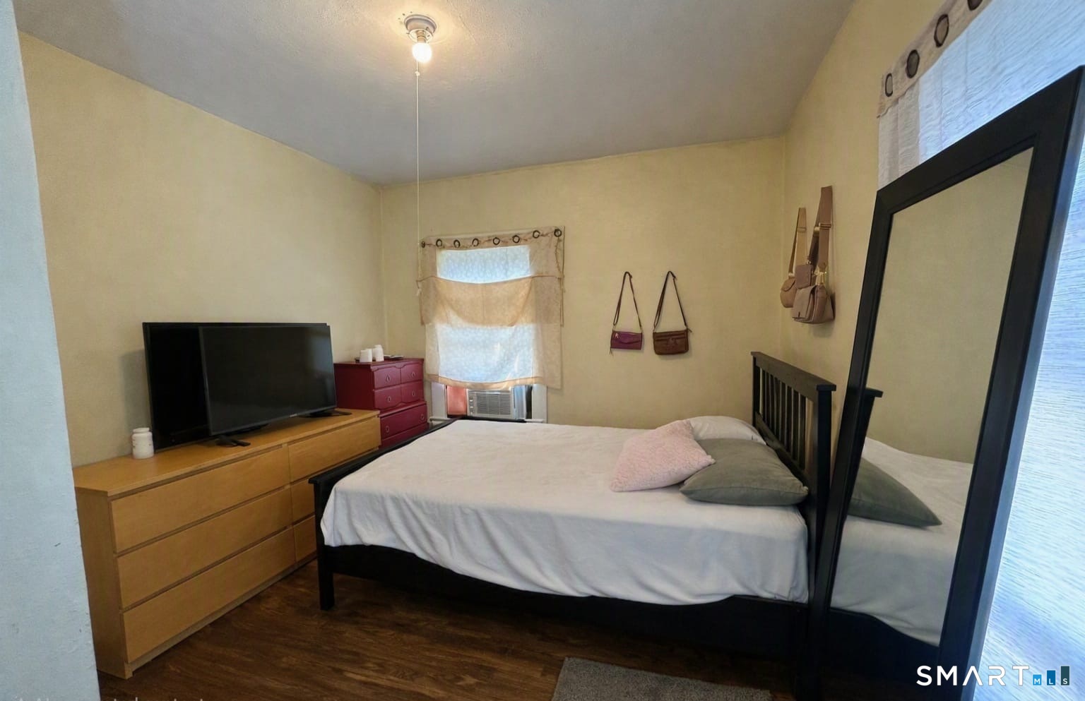 125 Willow Street Meriden CT 06450