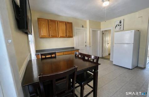 125 Willow Street Meriden CT 06450