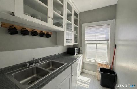 125 Willow Street Meriden CT 06450