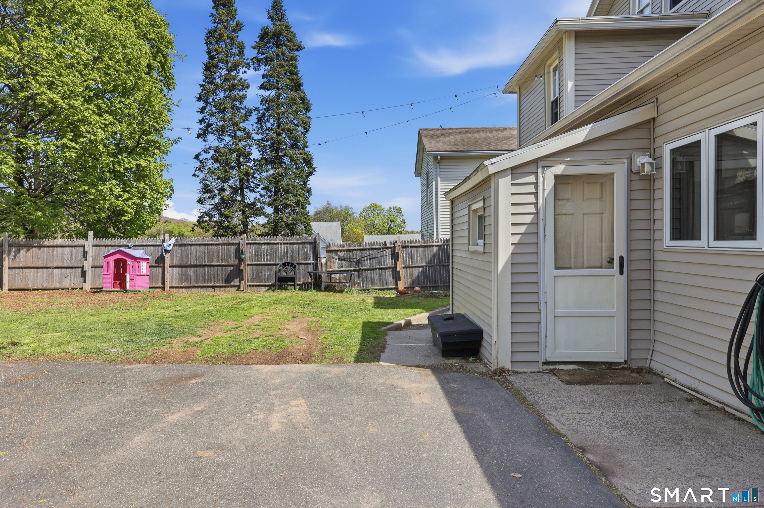 23 North 3rd Street Meriden CT 06451