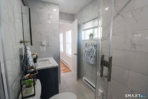 198 Montauk Avenue New London CT 06320