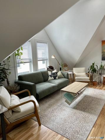198 Montauk Avenue New London CT 06320