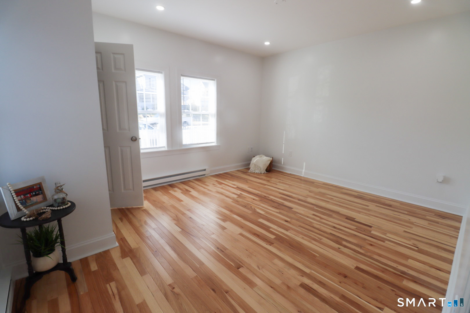 198 Montauk Avenue New London CT 06320
