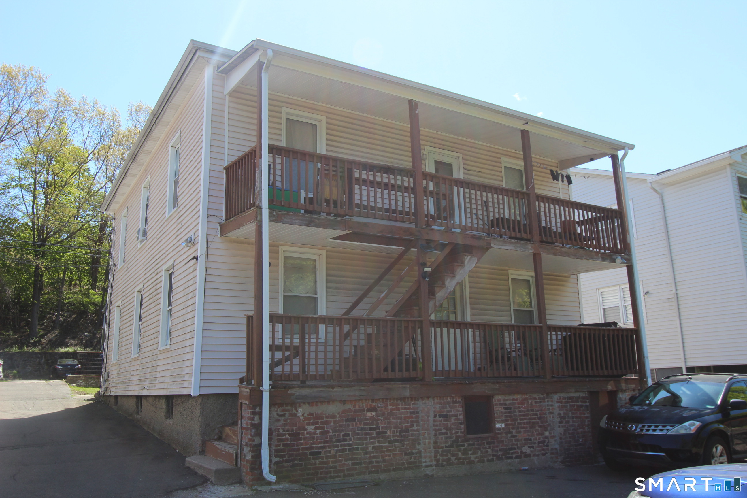 23 North Spring Street Ansonia CT 06401