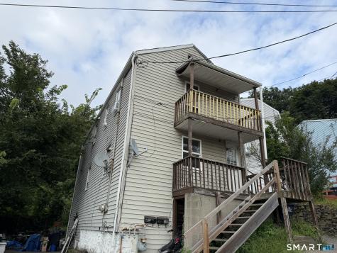 22 Camptown Avenue Derby CT 06418