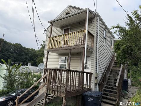 22 Camptown Avenue Derby CT 06418