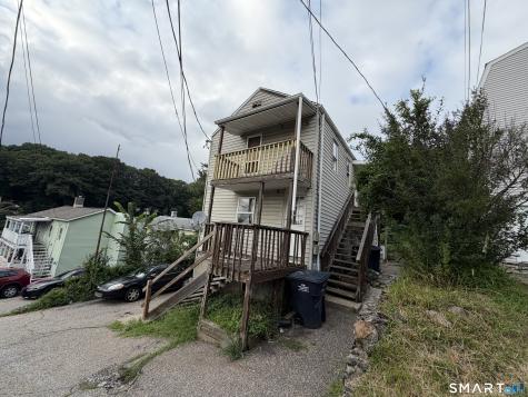 22 Camptown Avenue Derby CT 06418