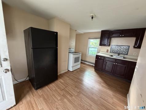 22 Camptown Avenue Derby CT 06418