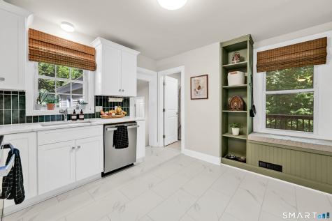324 Washington Street Middletown CT 06457