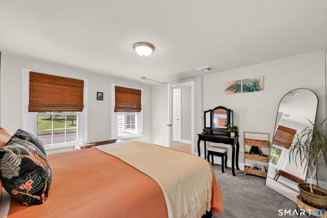 324 Washington Street Middletown CT 06457