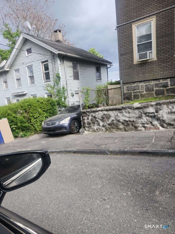 19 Summit Street Waterbury CT 06708