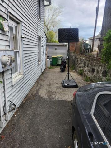 19 Summit Street Waterbury CT 06708