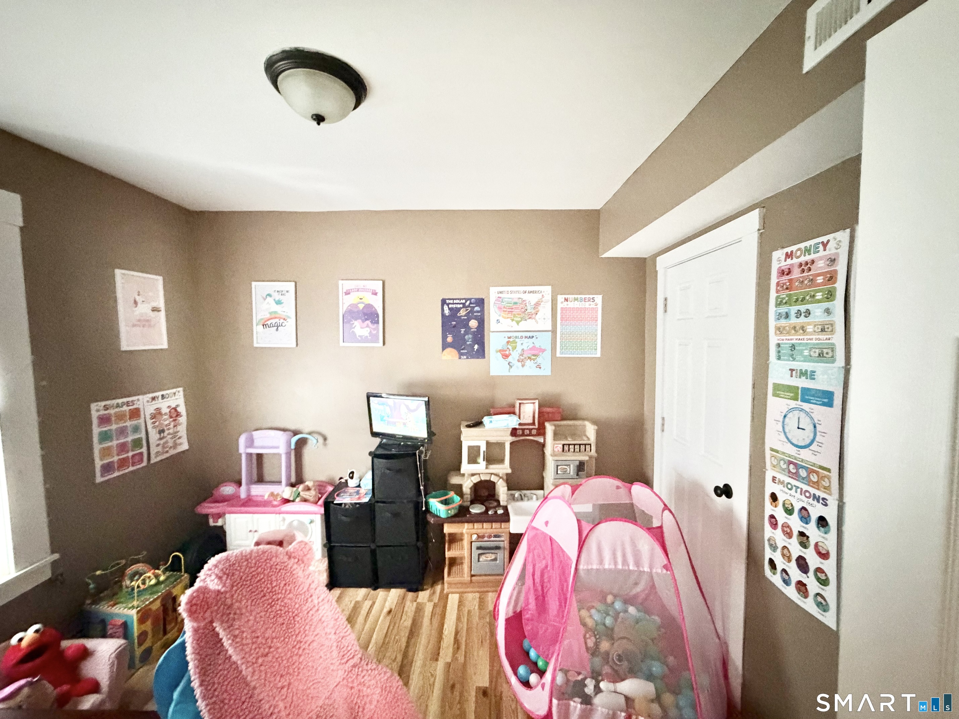 616 Noble Avenue Bridgeport CT 06608