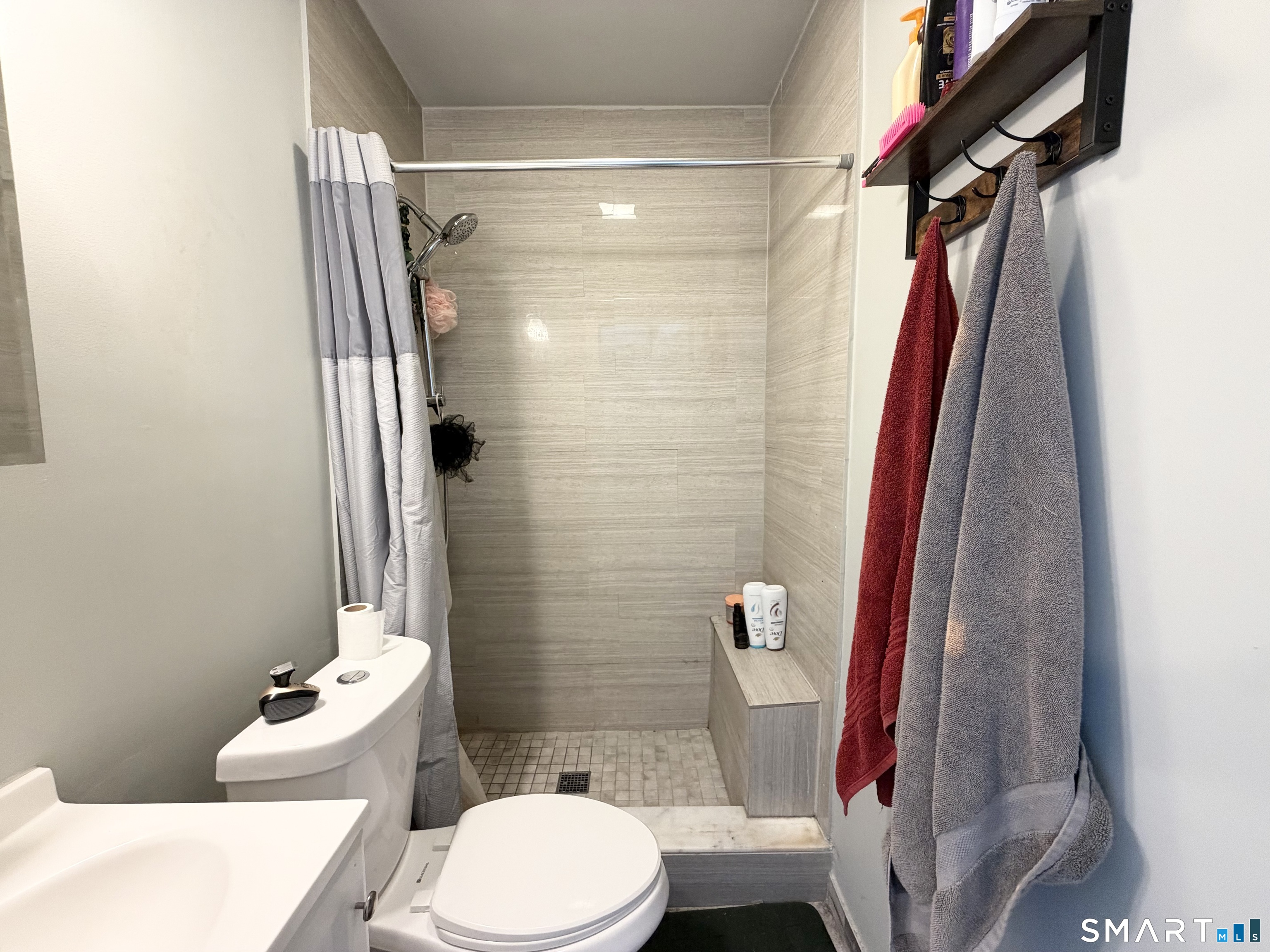 616 Noble Avenue Bridgeport CT 06608
