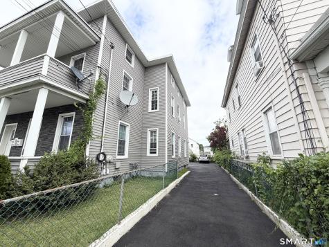 616 Noble Avenue Bridgeport CT 06608