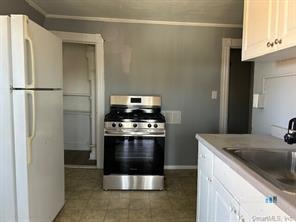 22 Hawthorne Street Norwich CT 06360