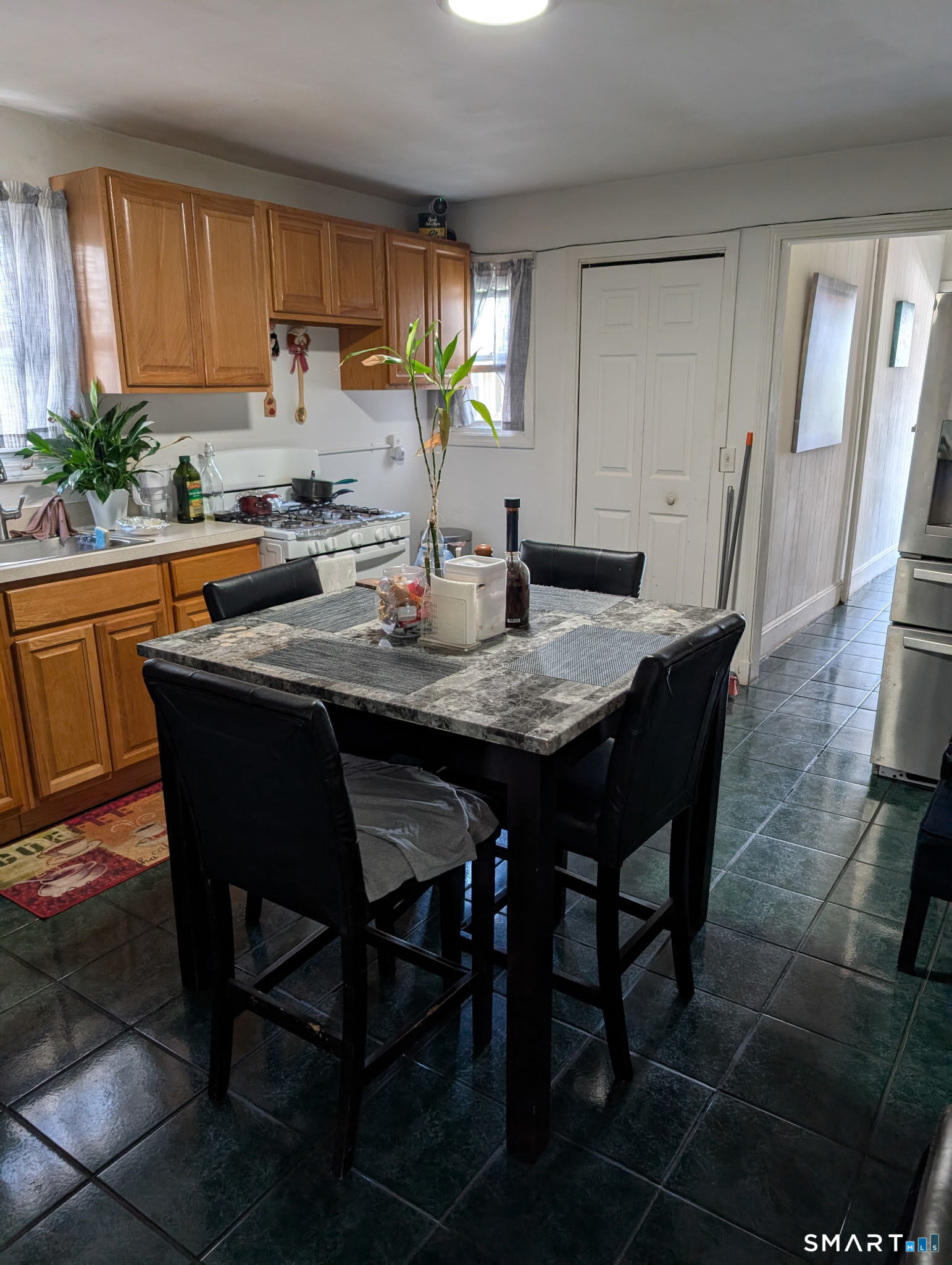 117-119 Clifford Street Bridgeport CT 06607