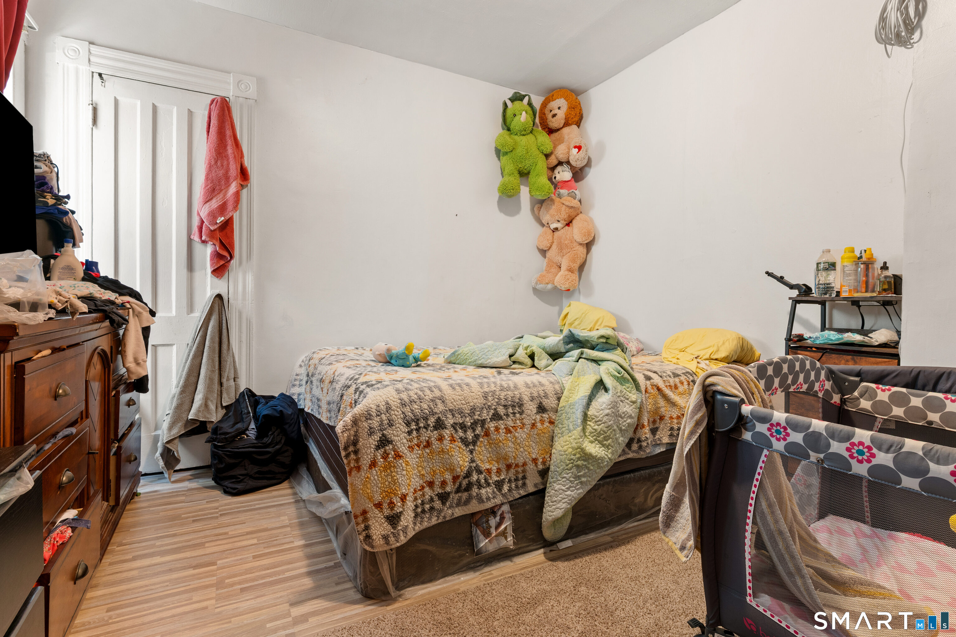 1036-1038 Maplewood Avenue Bridgeport CT 06605