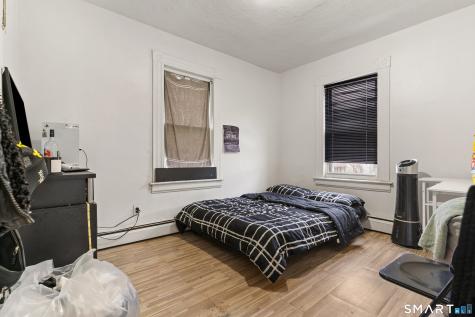 1036-1038 Maplewood Avenue Bridgeport CT 06605