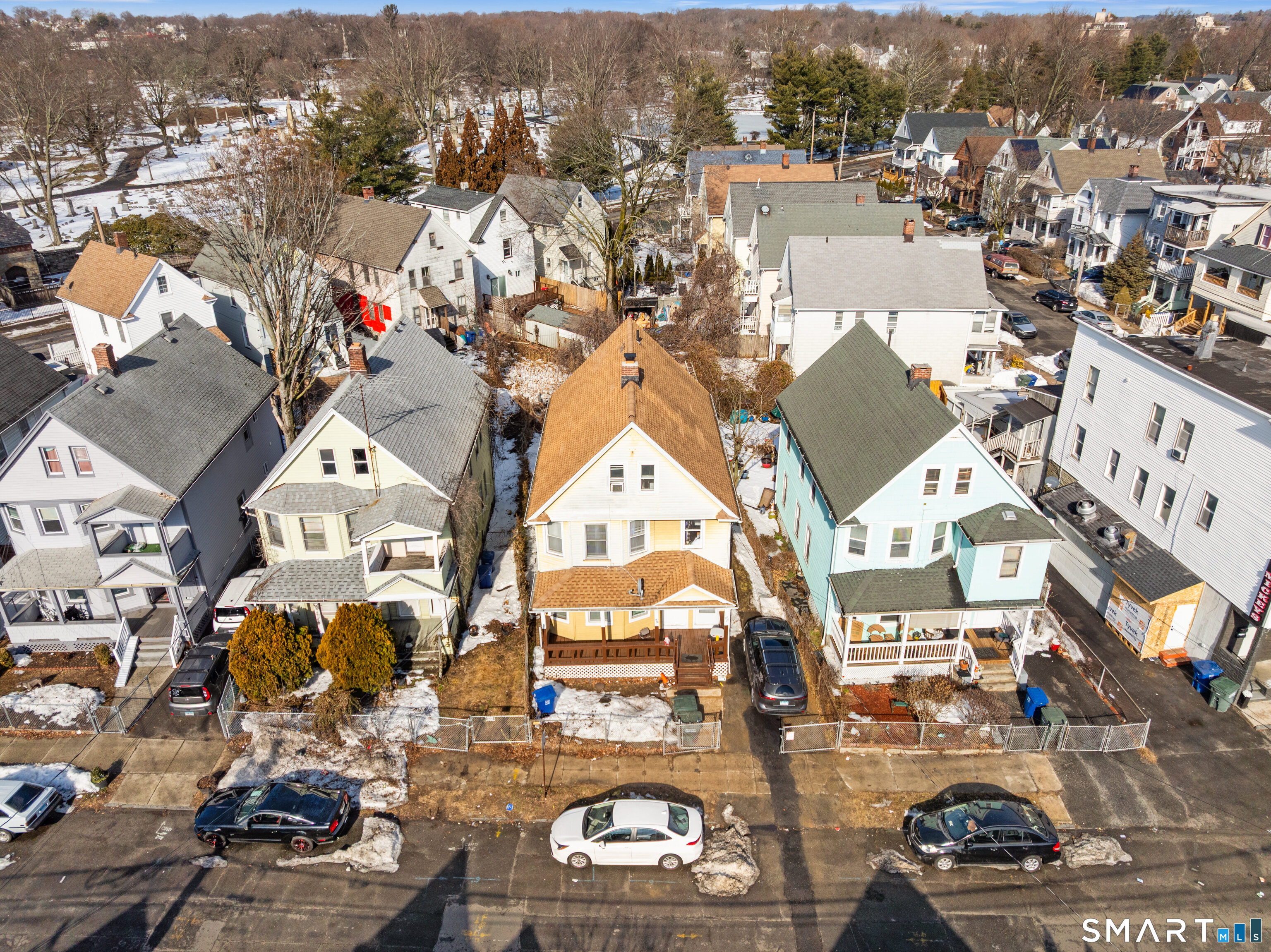 1036-1038 Maplewood Avenue Bridgeport CT 06605