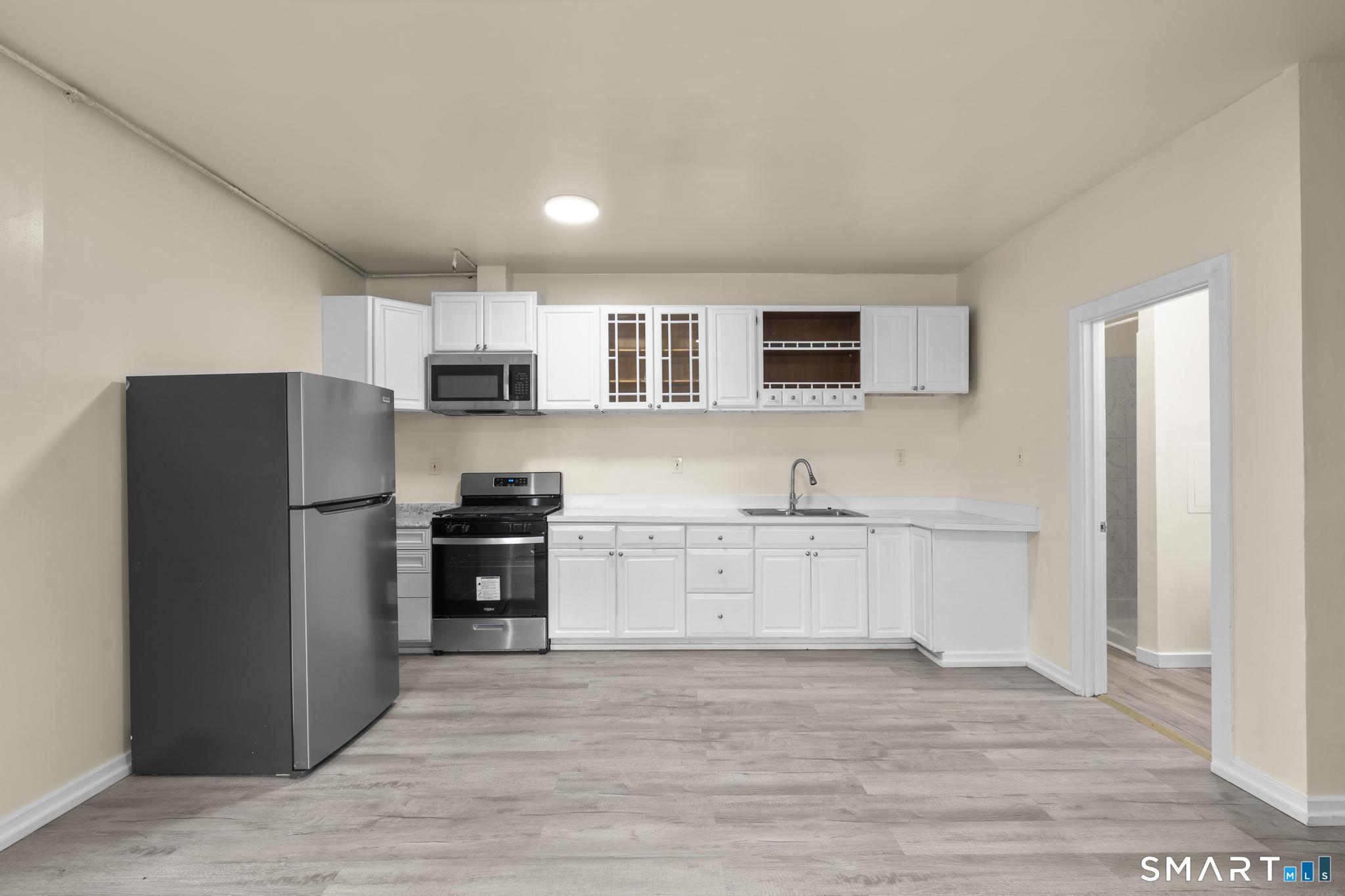 170 Meriden Road Waterbury CT 06705