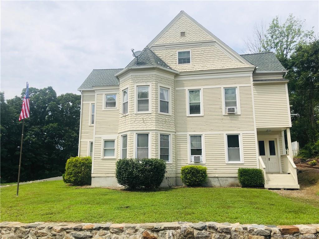 10 Hull Place Seymour CT 06483