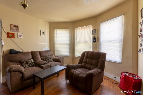 55 Connecticut Avenue New London CT 06320