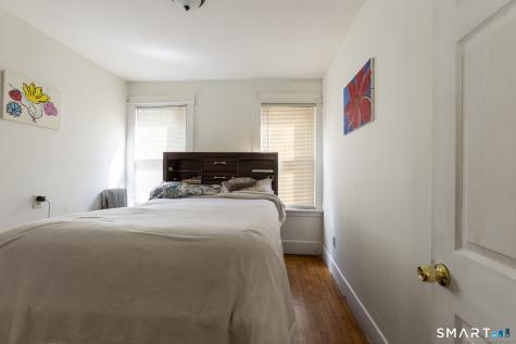 55 Connecticut Avenue New London CT 06320