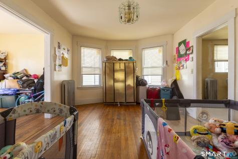 55 Connecticut Avenue New London CT 06320