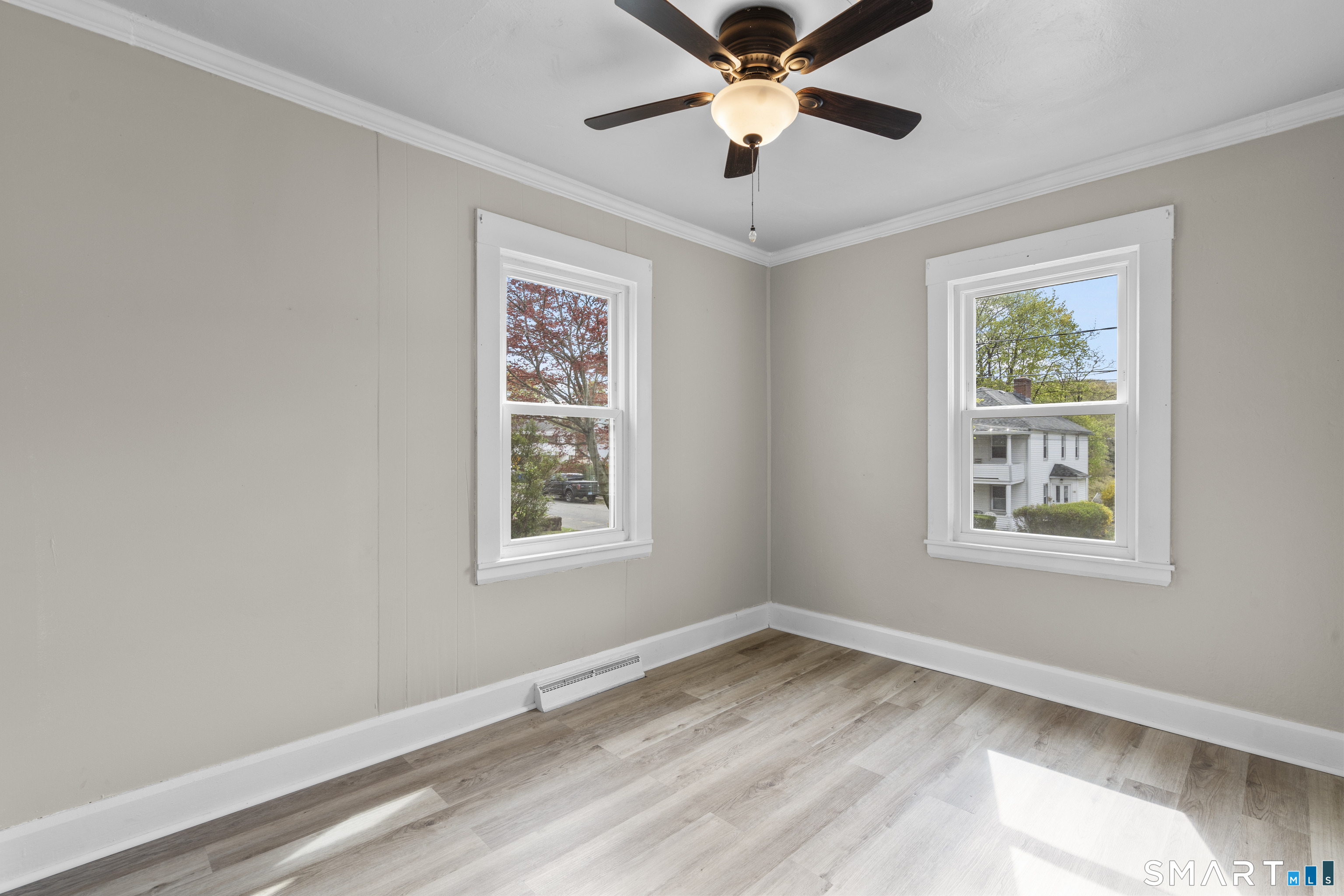 88 North Pond Street Bristol CT 06010
