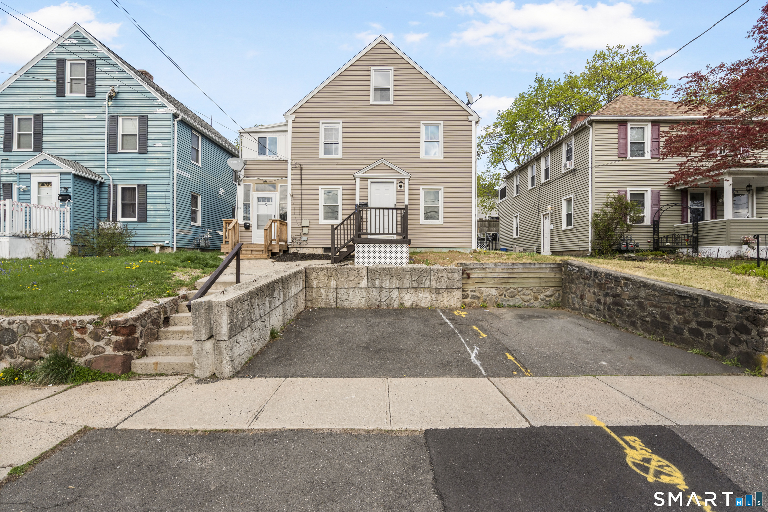 88 North Pond Street Bristol CT 06010