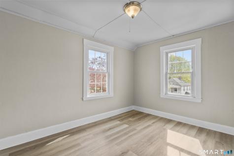 88 North Pond Street Bristol CT 06010
