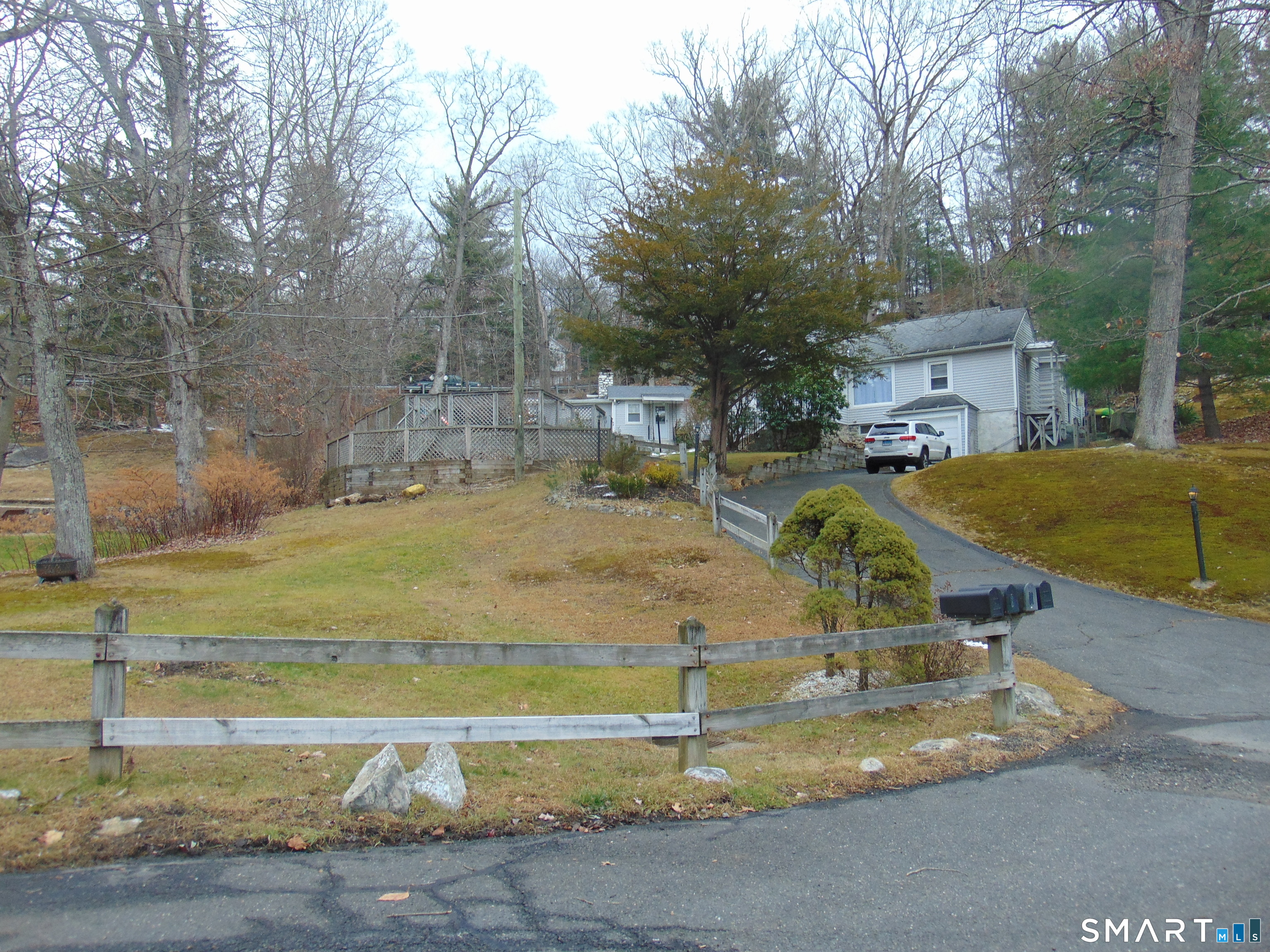 10 Old Waterbury Road Middlebury CT 06762