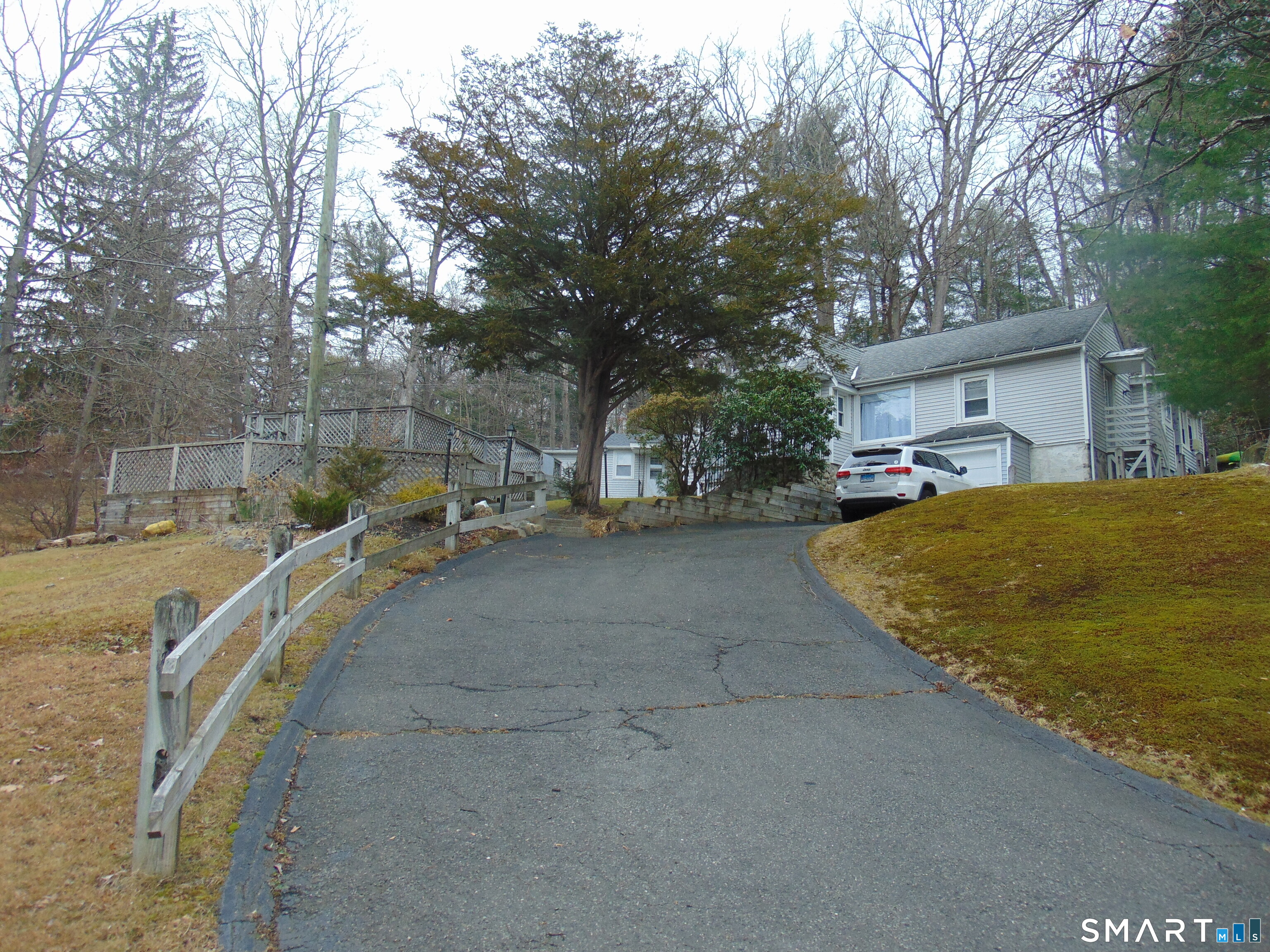 10 Old Waterbury Road Middlebury CT 06762