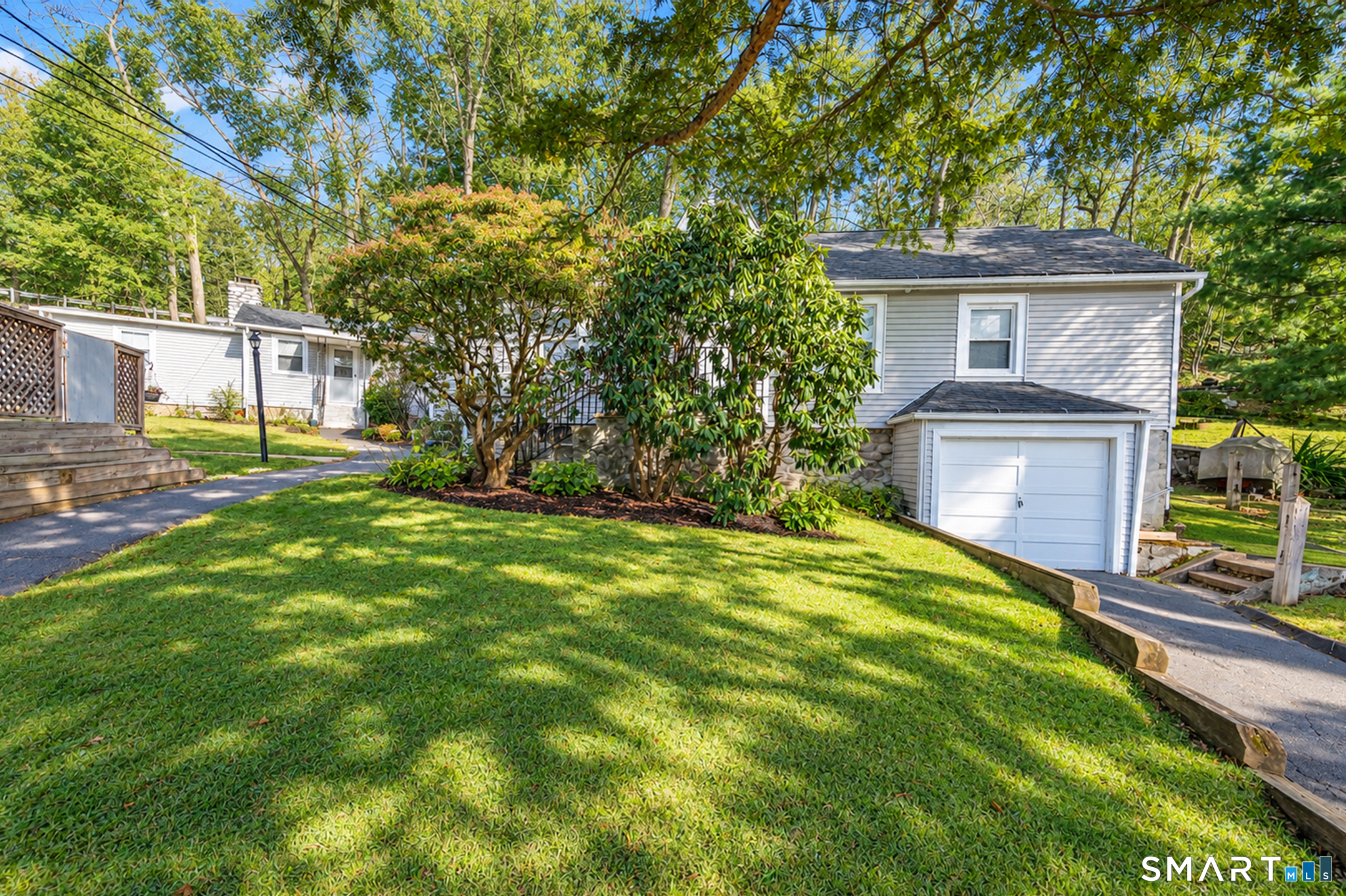 10 Old Waterbury Road Middlebury CT 06762