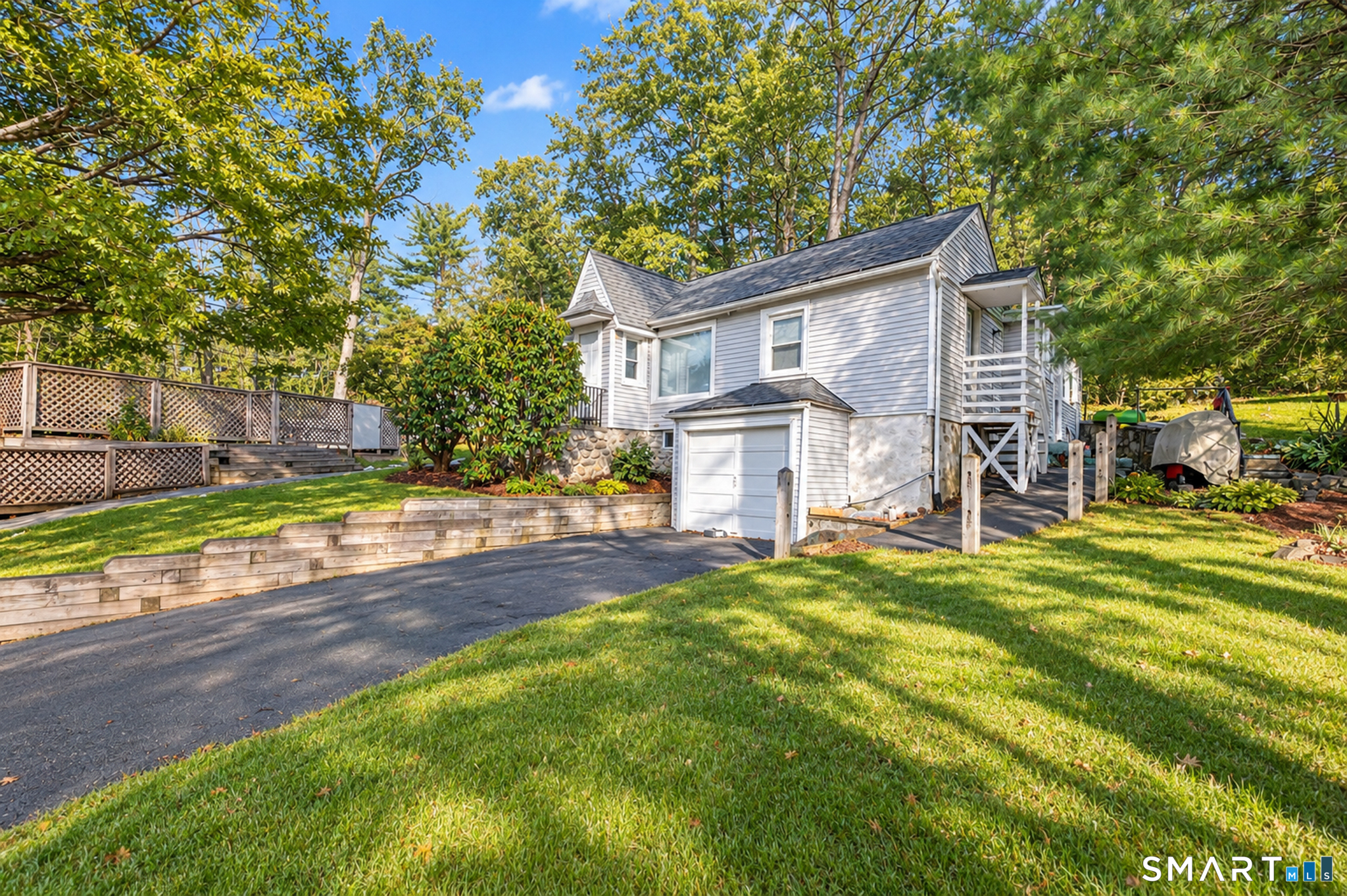 10 Old Waterbury Road Middlebury CT 06762