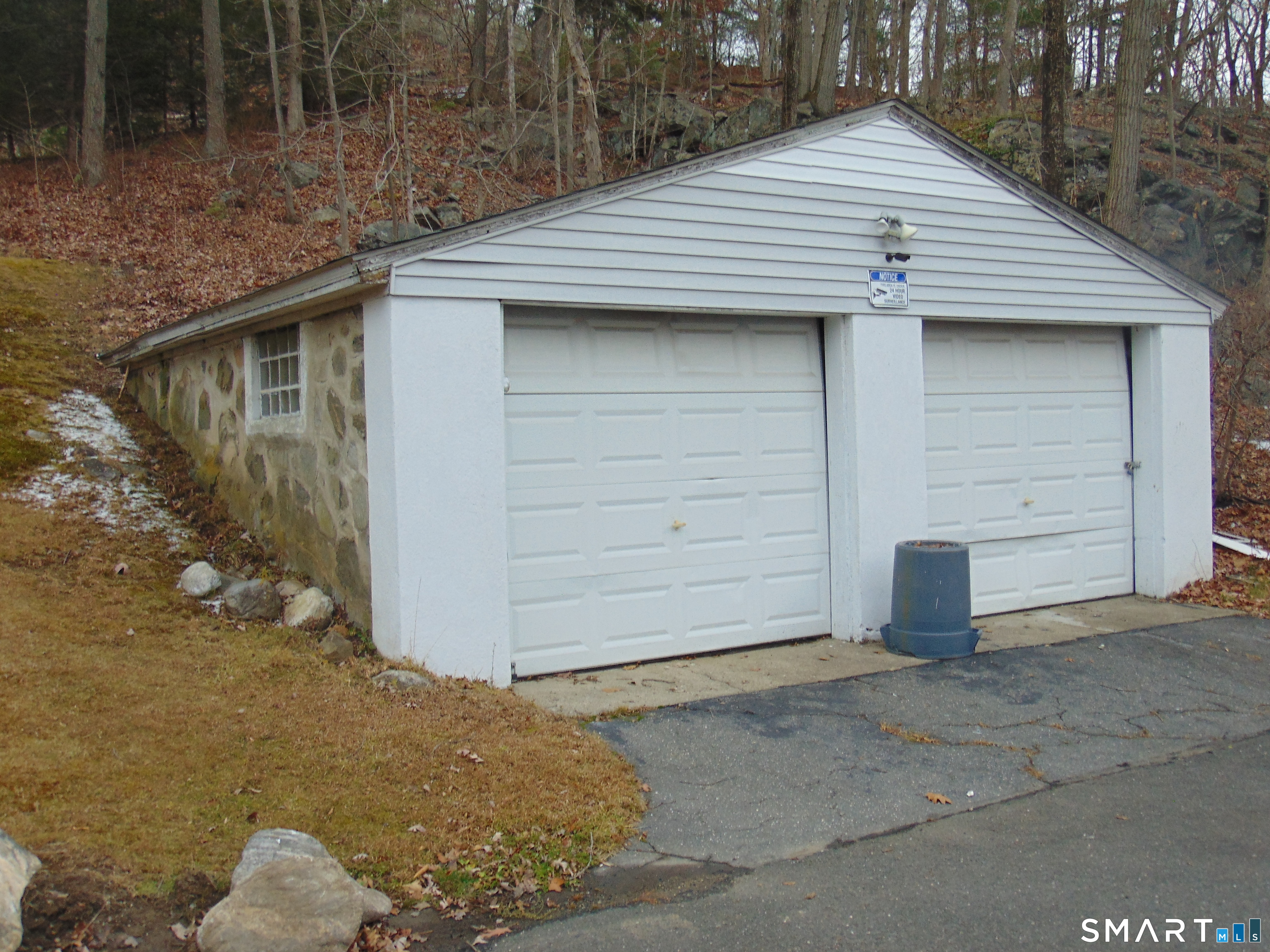 10 Old Waterbury Road Middlebury CT 06762