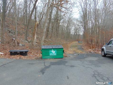 10 Old Waterbury Road Middlebury CT 06762