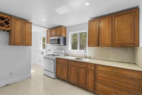 278 Willow Street Waterbury CT 06710