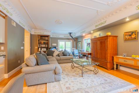 34 West Street Newtown CT 06470