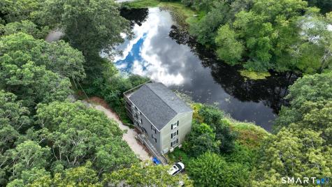 83 Inchcliffe Drive Ledyard CT 06335