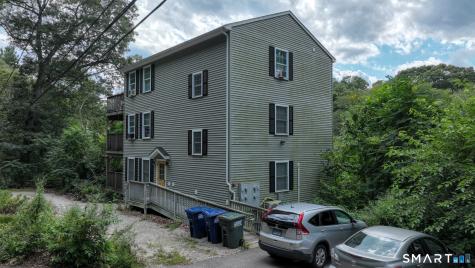 83 Inchcliffe Drive Ledyard CT 06335