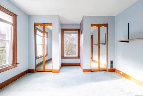 17-23 Meadow Street Seymour CT 06483